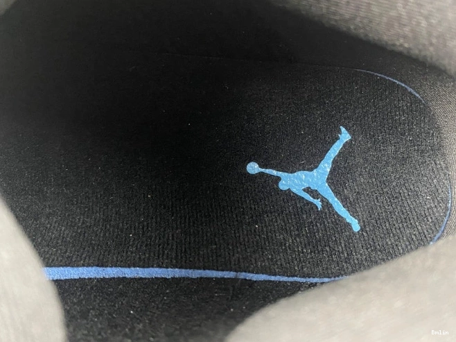 Bmlin Air Blue Jordan DJ5982-041 University 13 0803